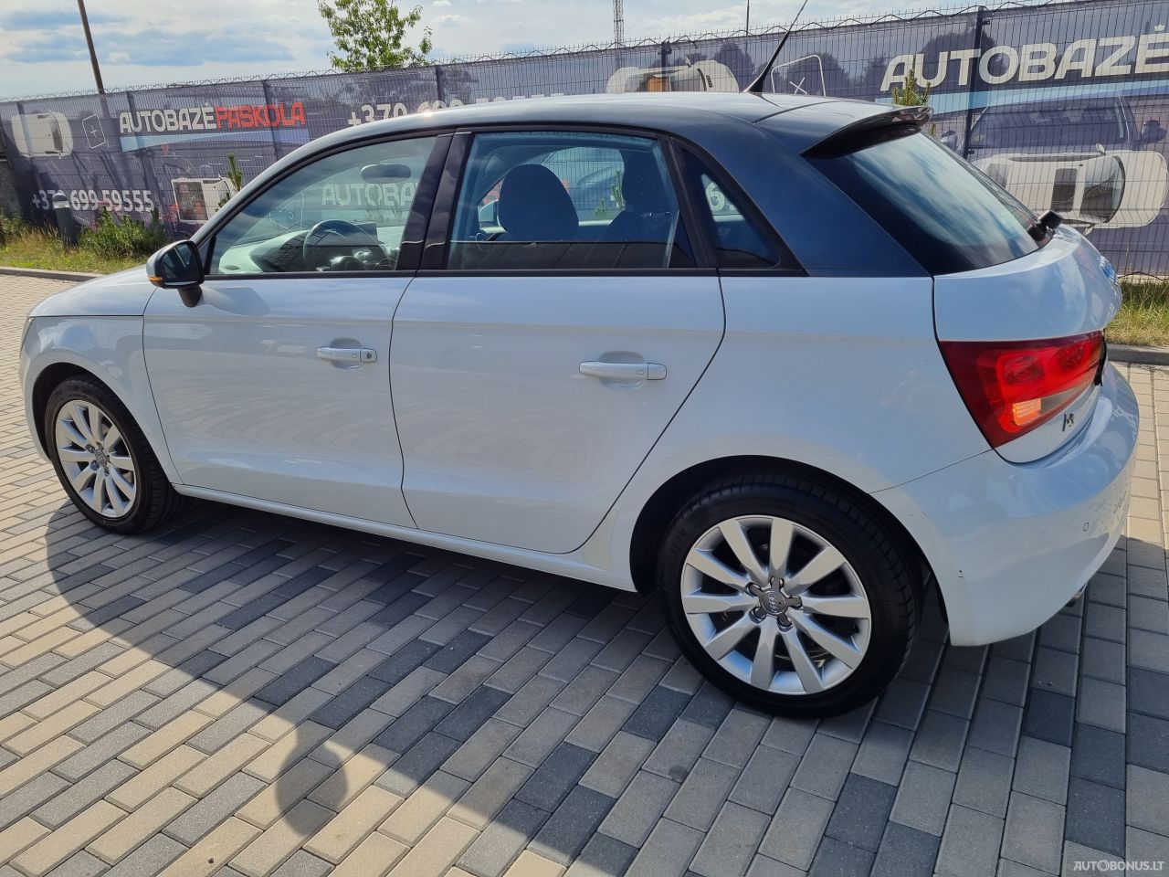 Audi A1 | 12