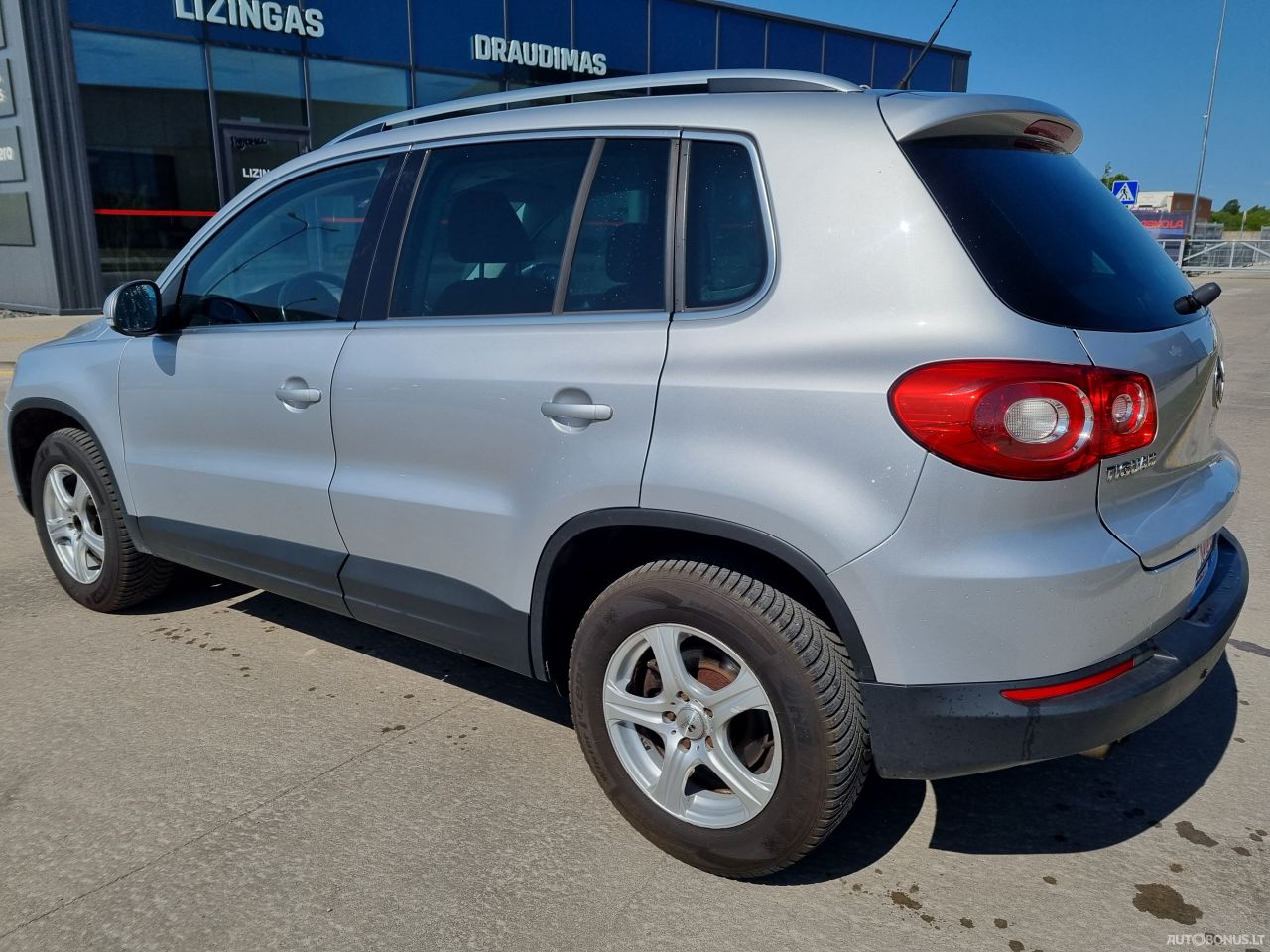 Volkswagen Tiguan | 11