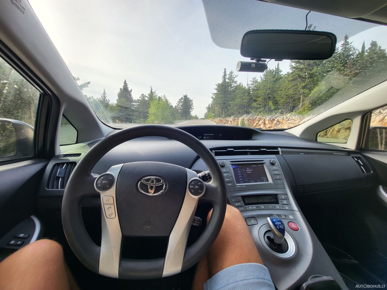 Toyota Prius | 10