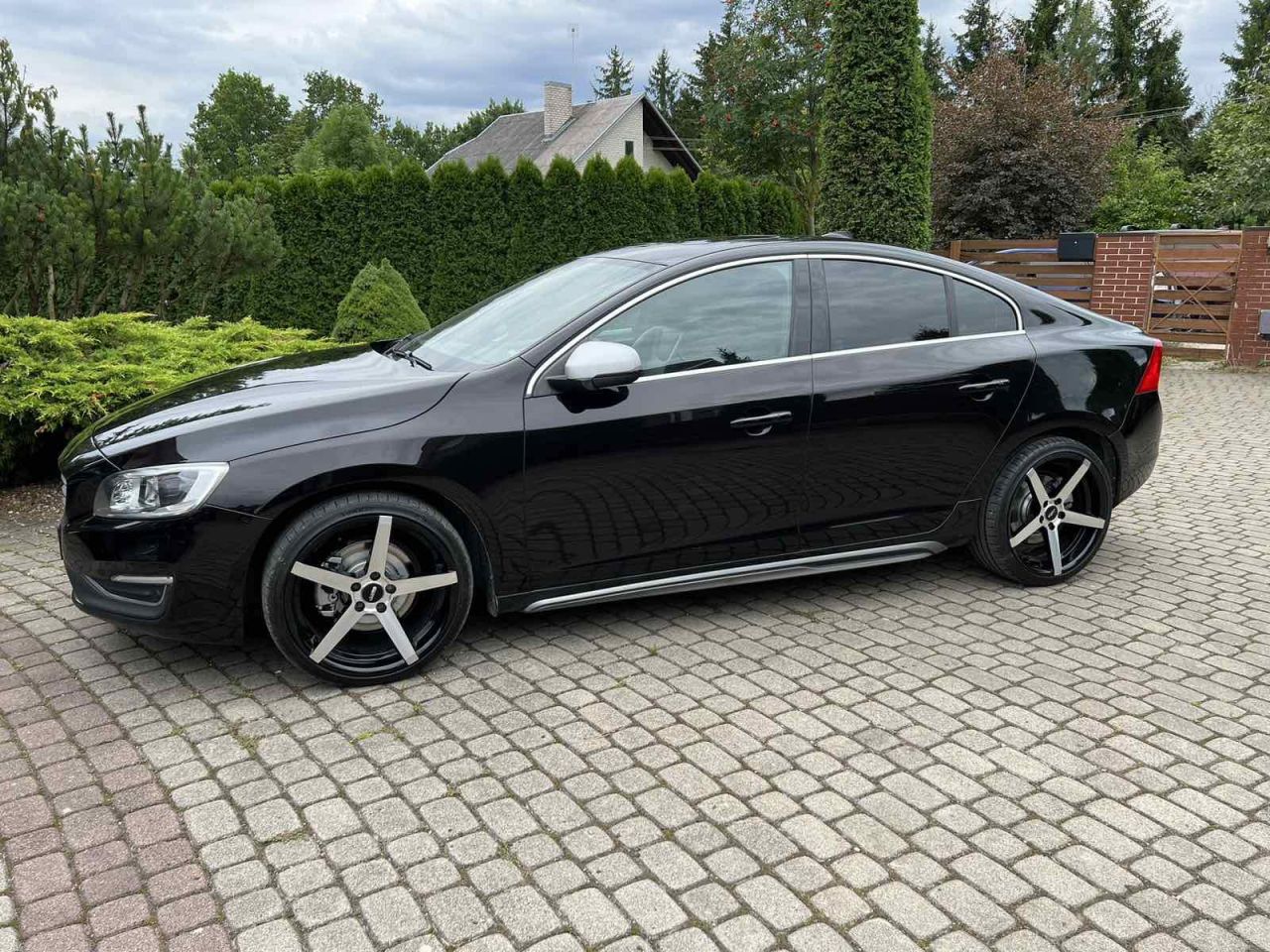 Volvo S60 | 2