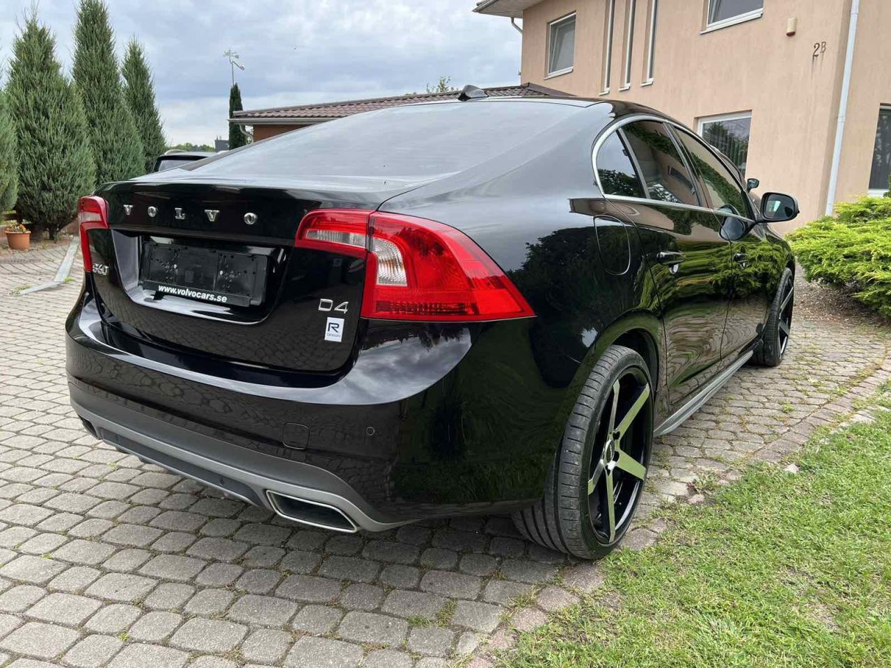 Volvo S60 | 4