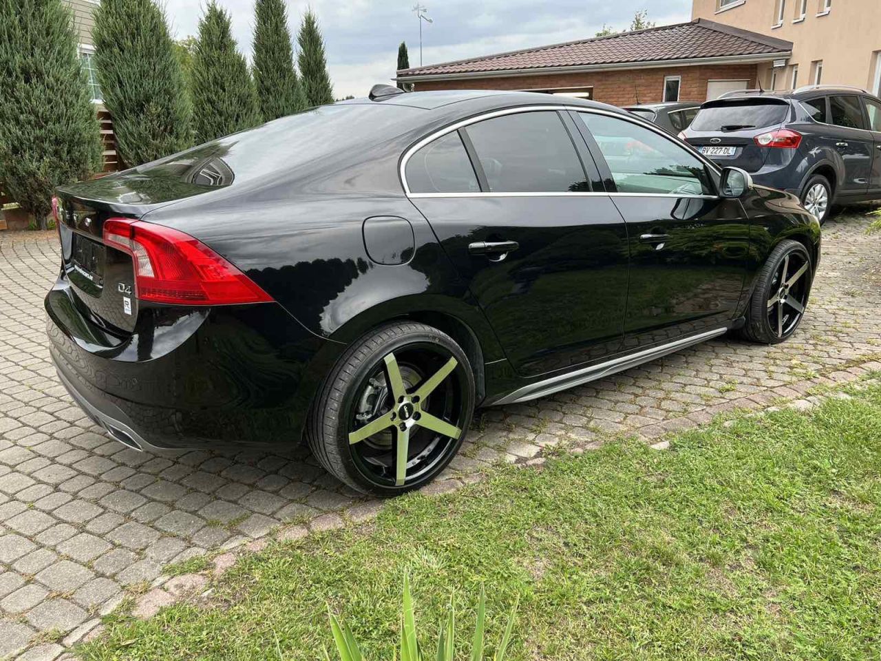 Volvo S60 | 3