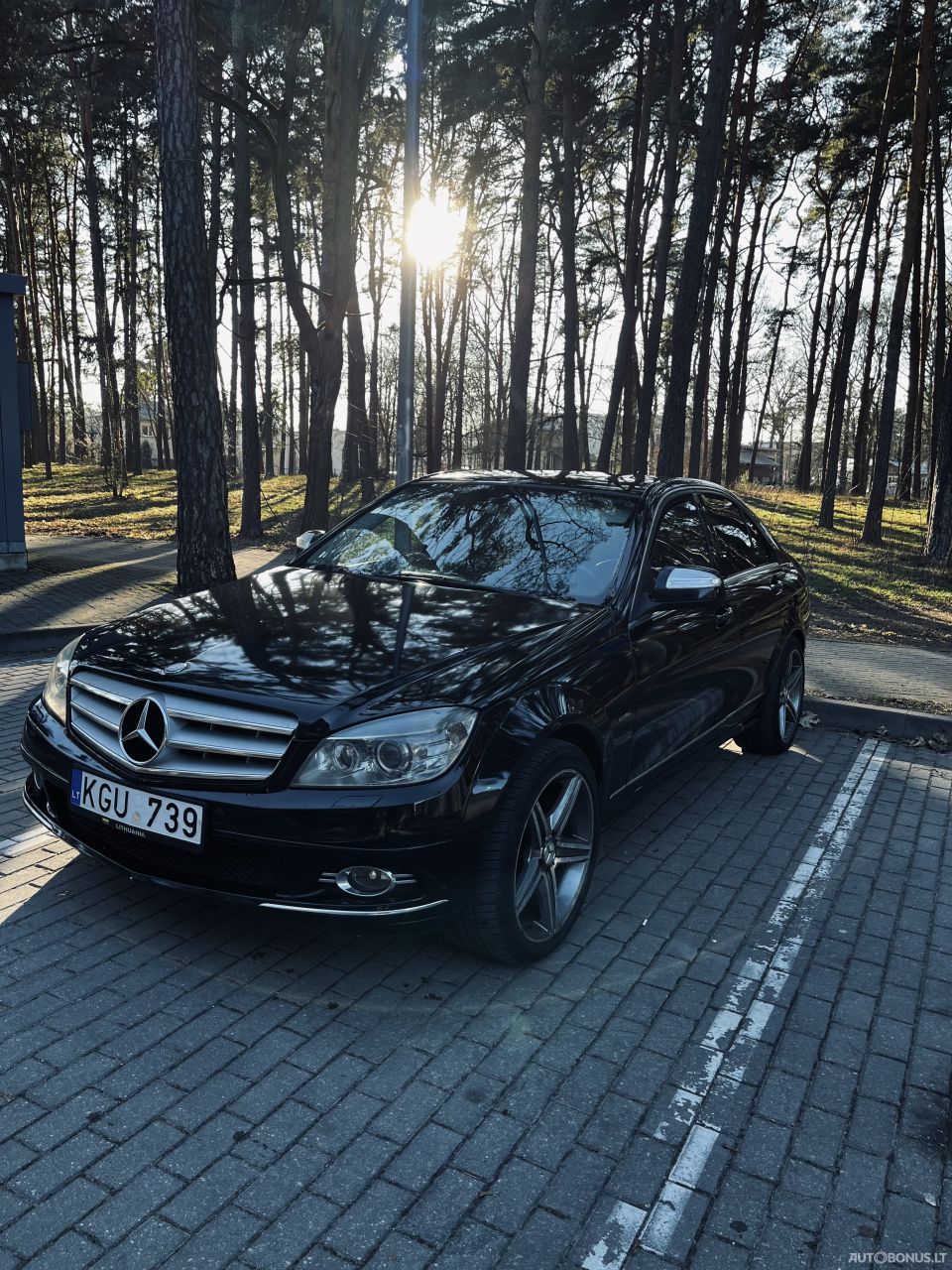 Mercedes-Benz C220, 2.2 l., saloon