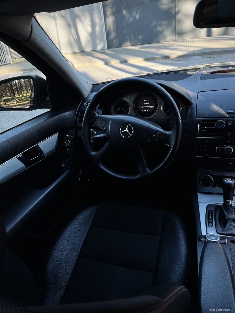 Mercedes-Benz C220 | 7