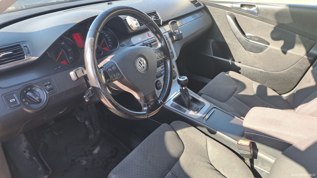 Volkswagen Passat | 4