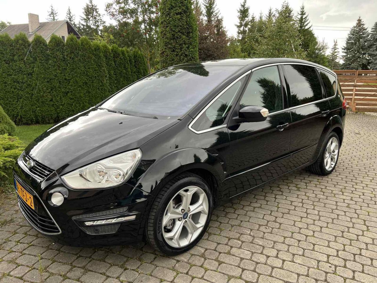 Ford S-MAX