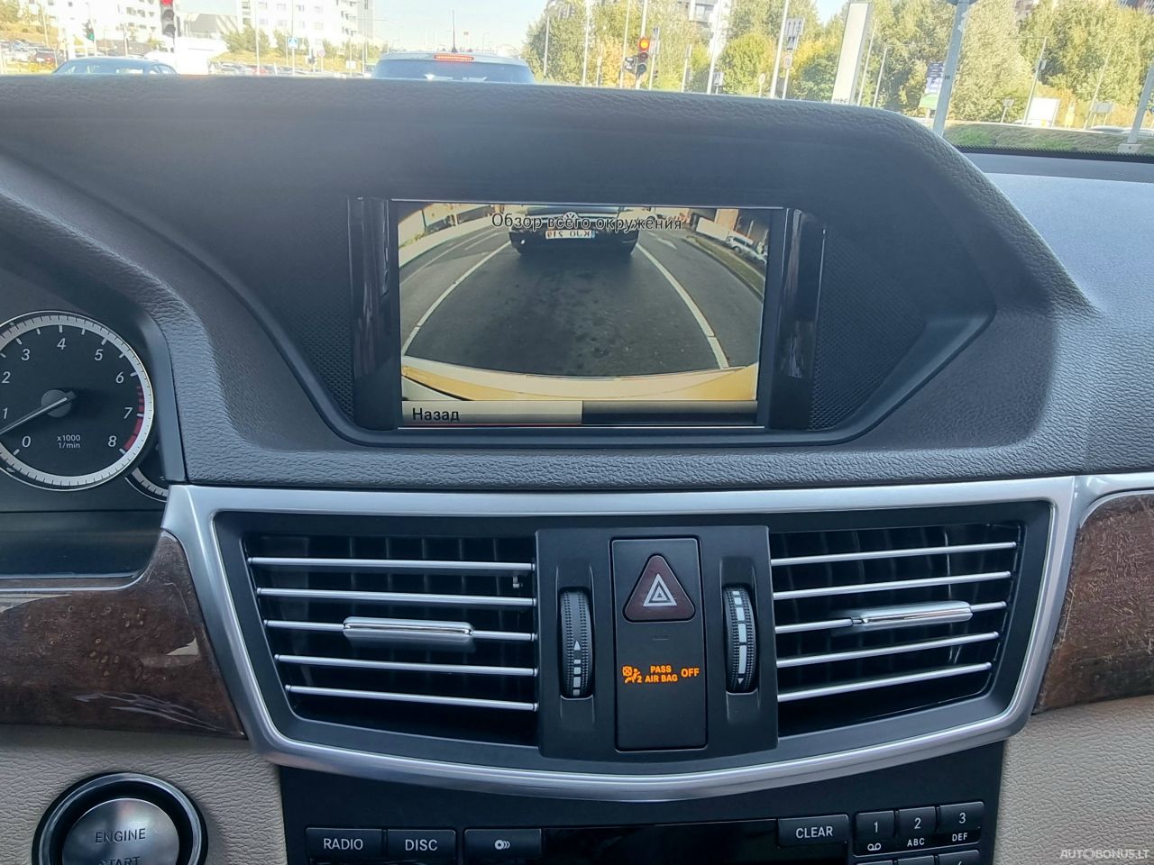 Mercedes-Benz E350 | 11