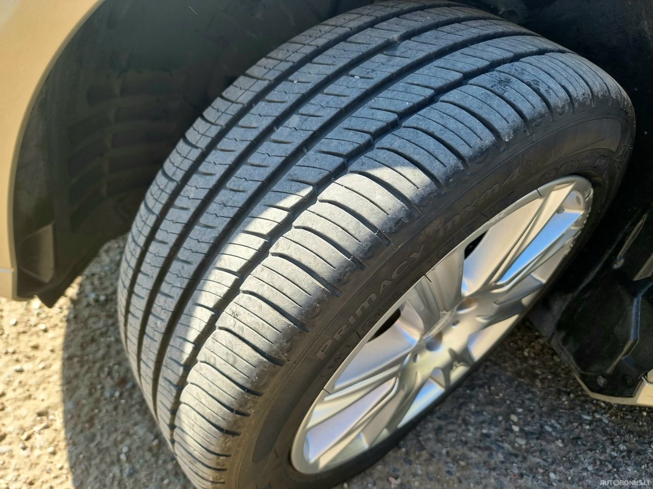 Mercedes-Benz E350 | 19