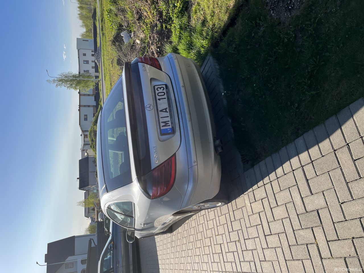 Mercedes-Benz C220 | 3