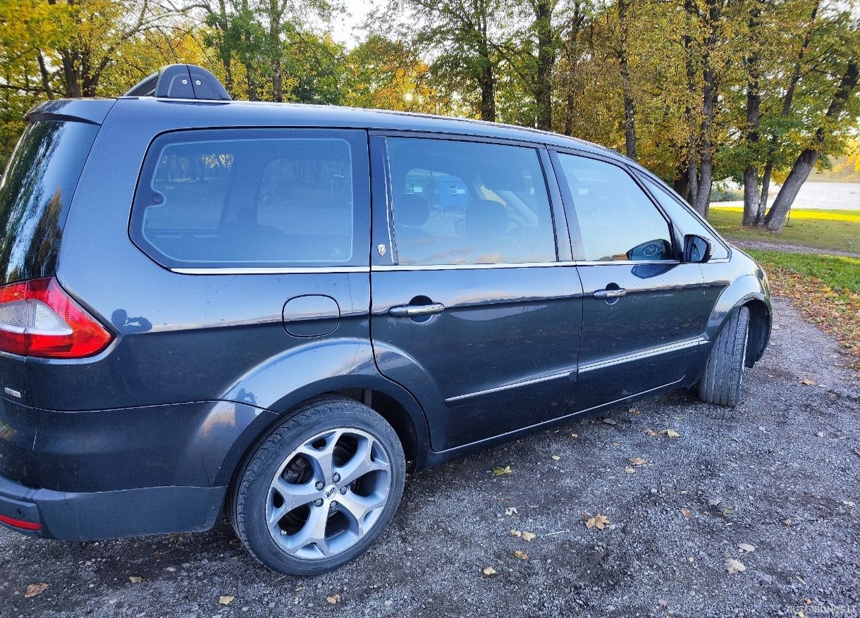 Ford Galaxy | 3
