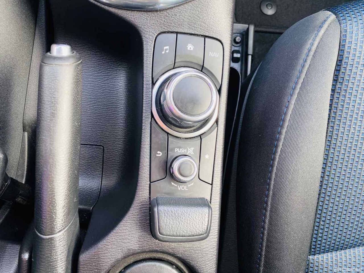 Toyota Yaris | 4