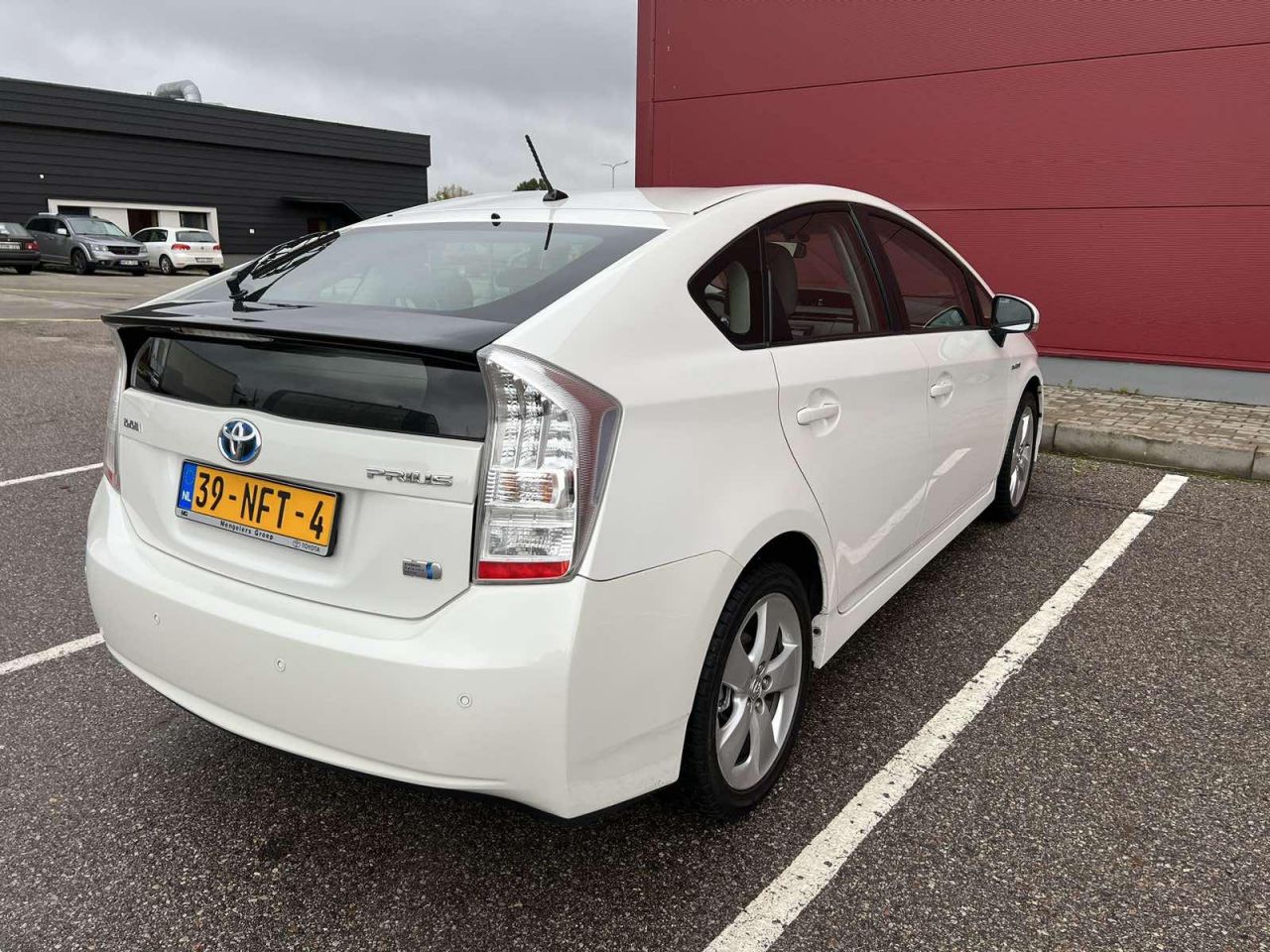 Toyota Prius | 2