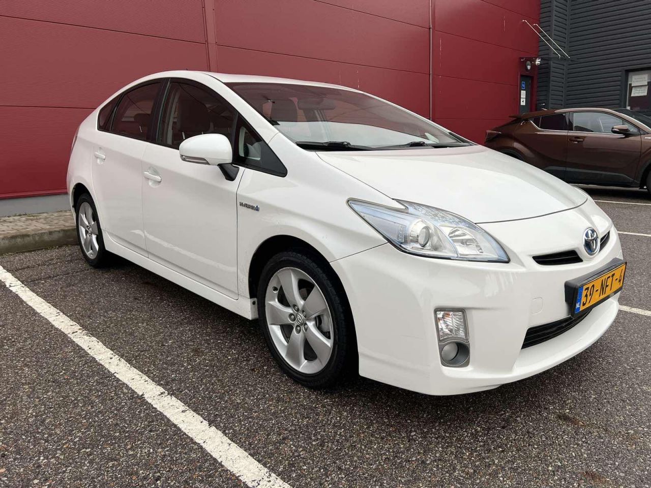 Toyota Prius | 4