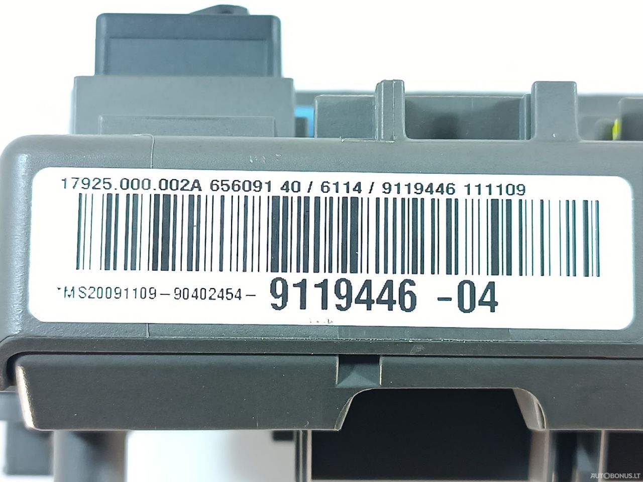 BMW 3 serija, Sedanas | 9