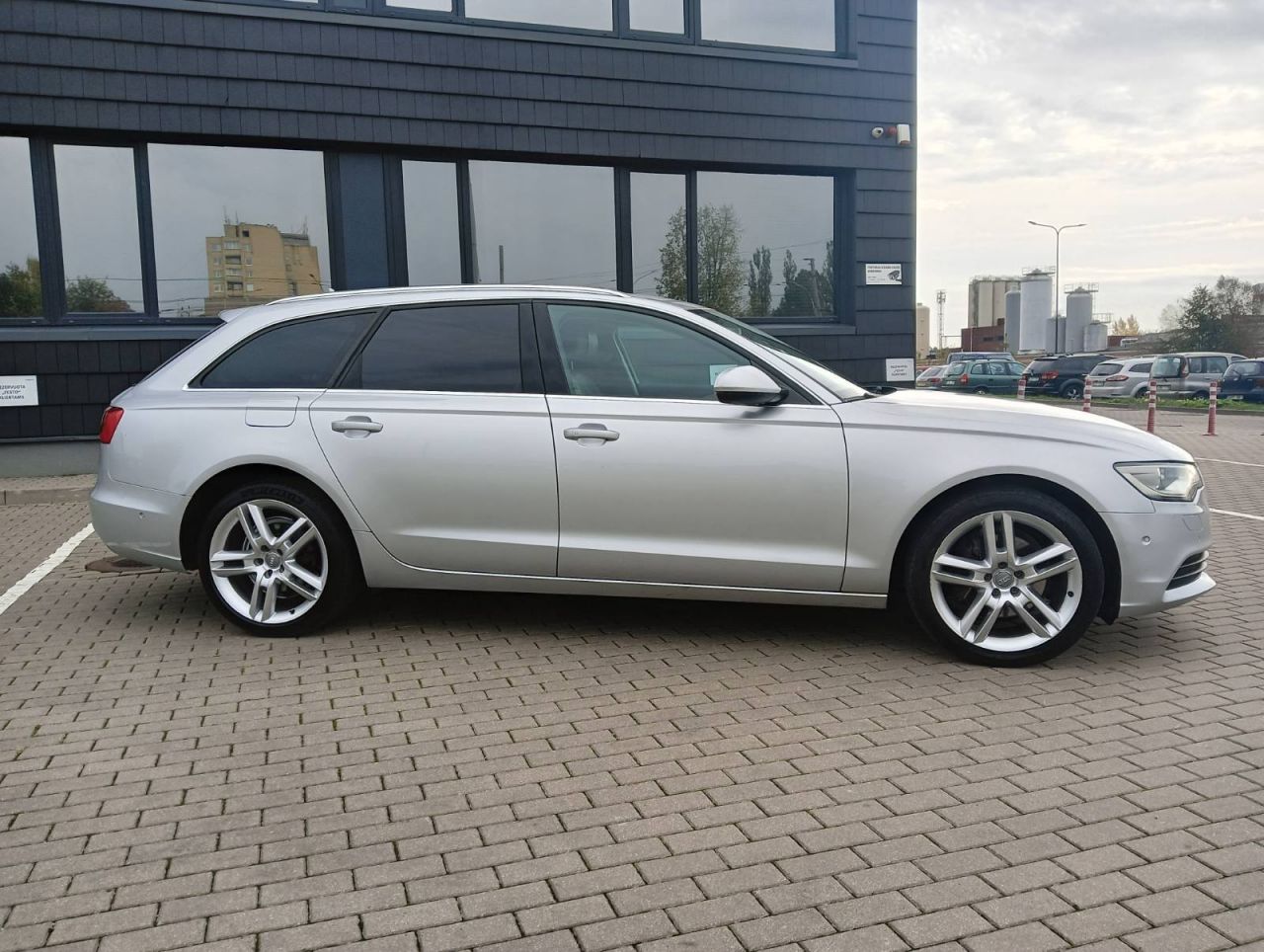 Audi A6 | 8