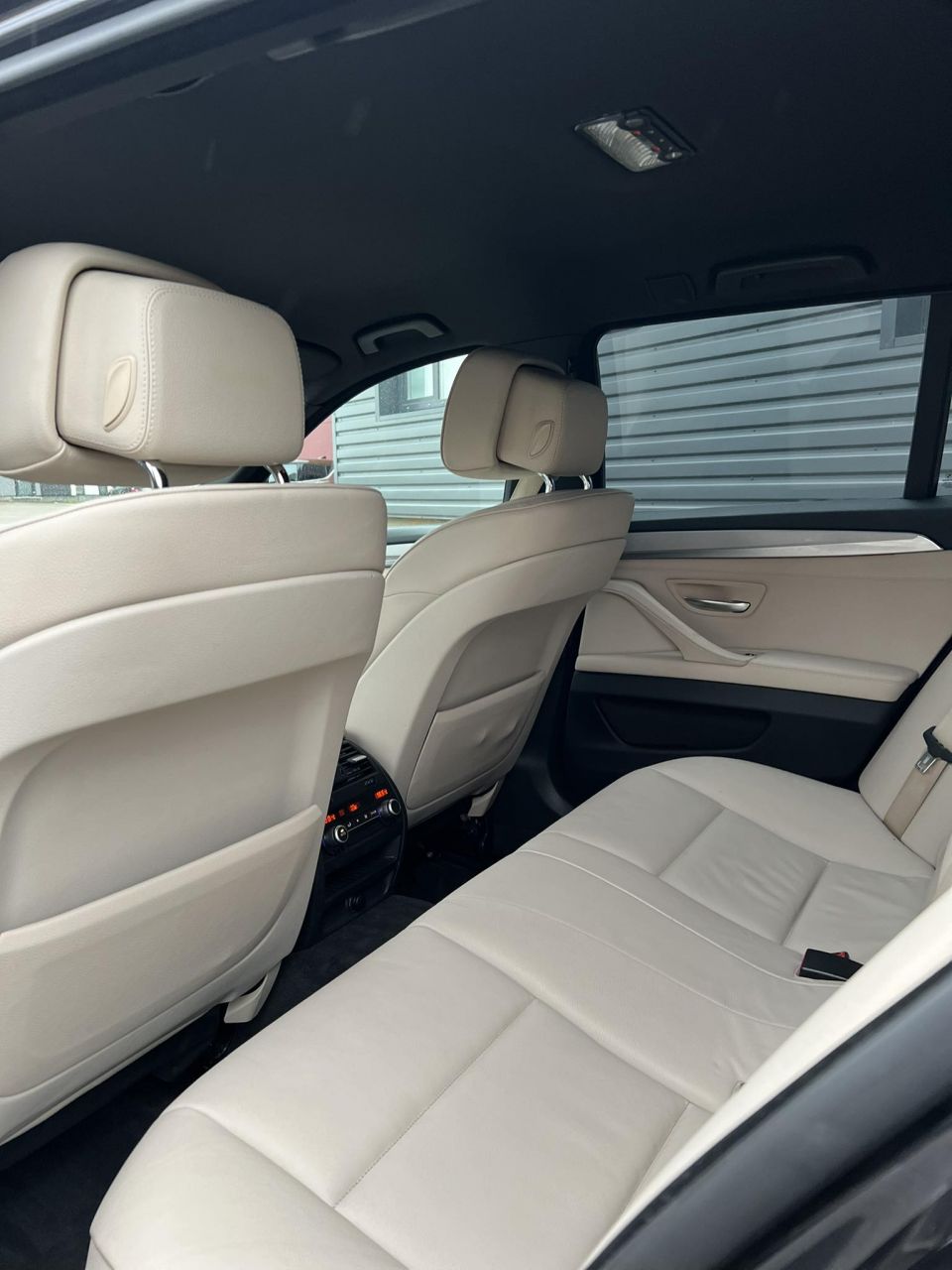 BMW 550 | 6