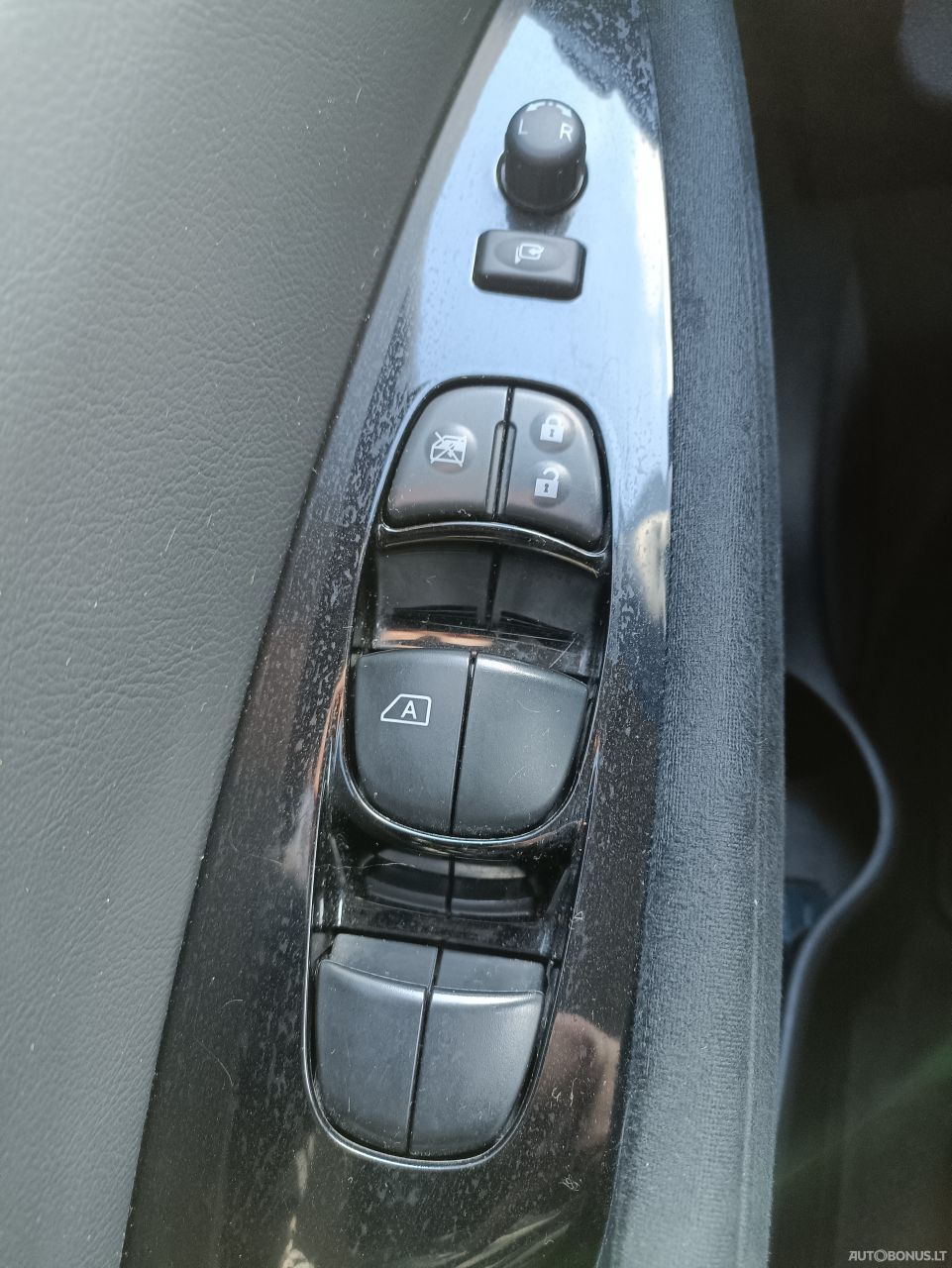 Nissan Leaf | 15