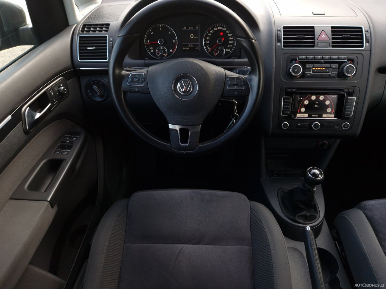 Volkswagen Touran | 17