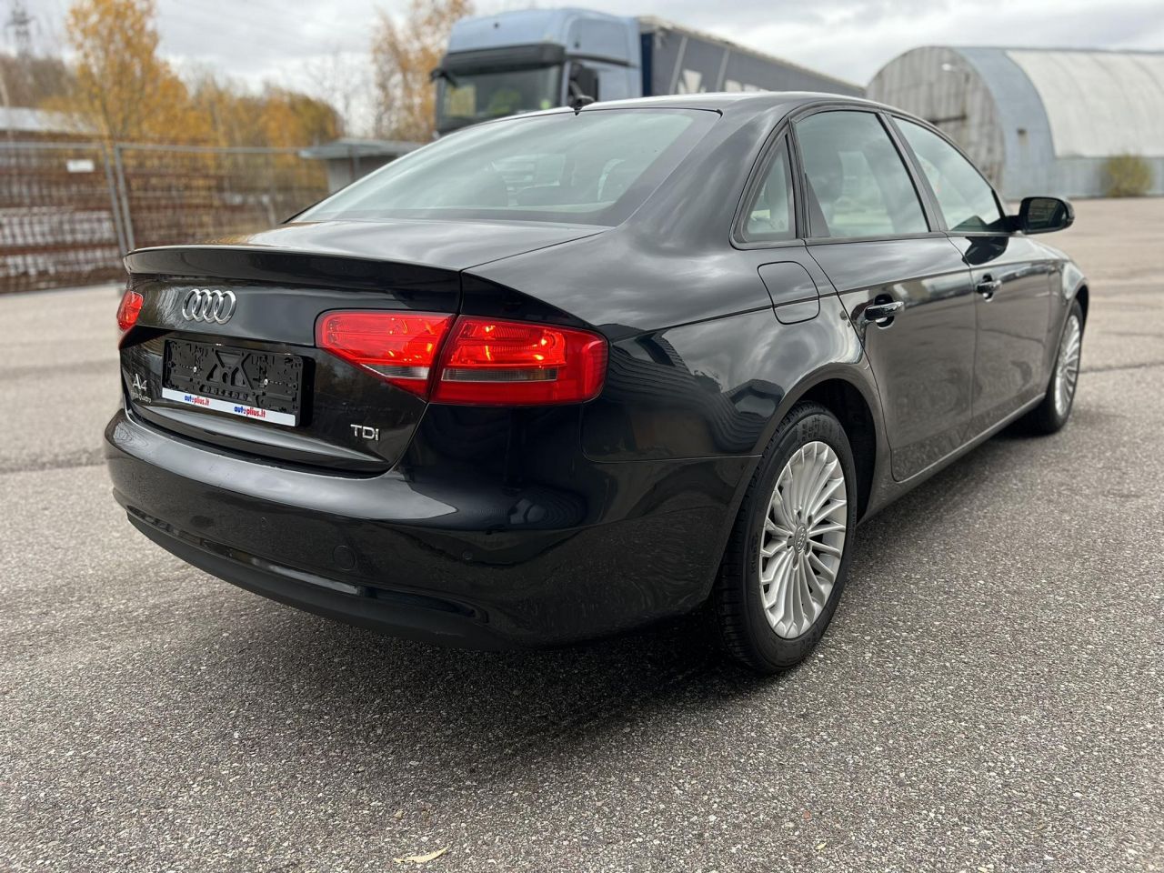 Audi A4 | 3