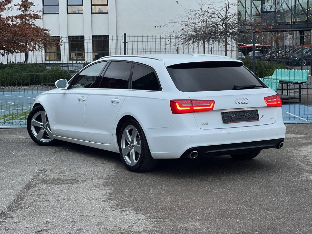 Audi A6 | 1