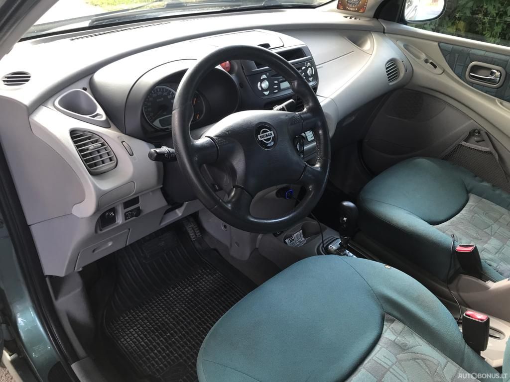 Nissan Almera Tino | 3