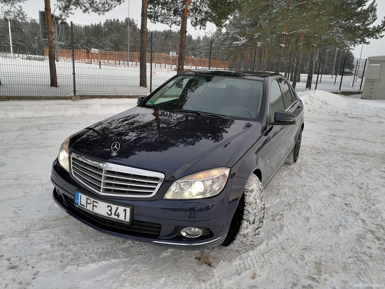 Mercedes-Benz C350 | 2