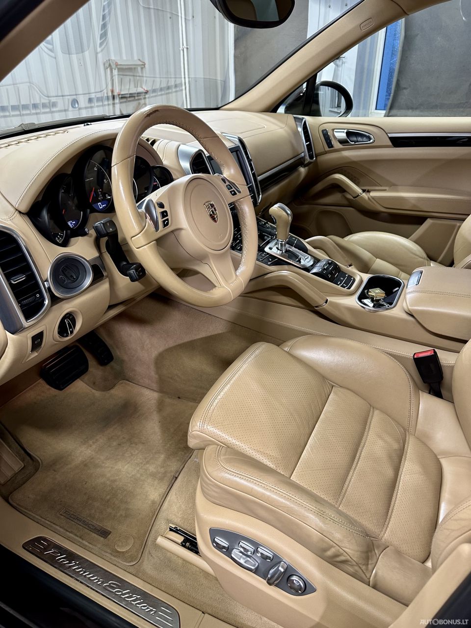 Porsche Cayenne | 11