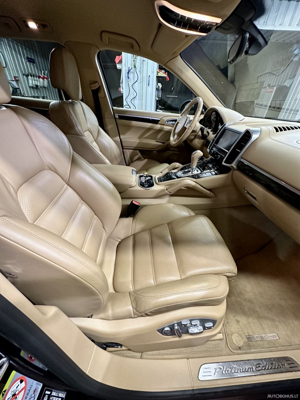 Porsche Cayenne | 21