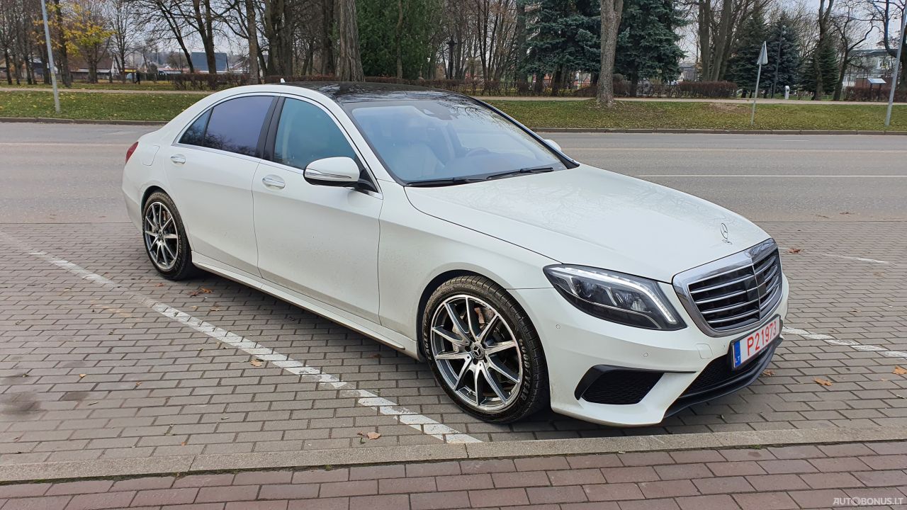 Mercedes-Benz S550