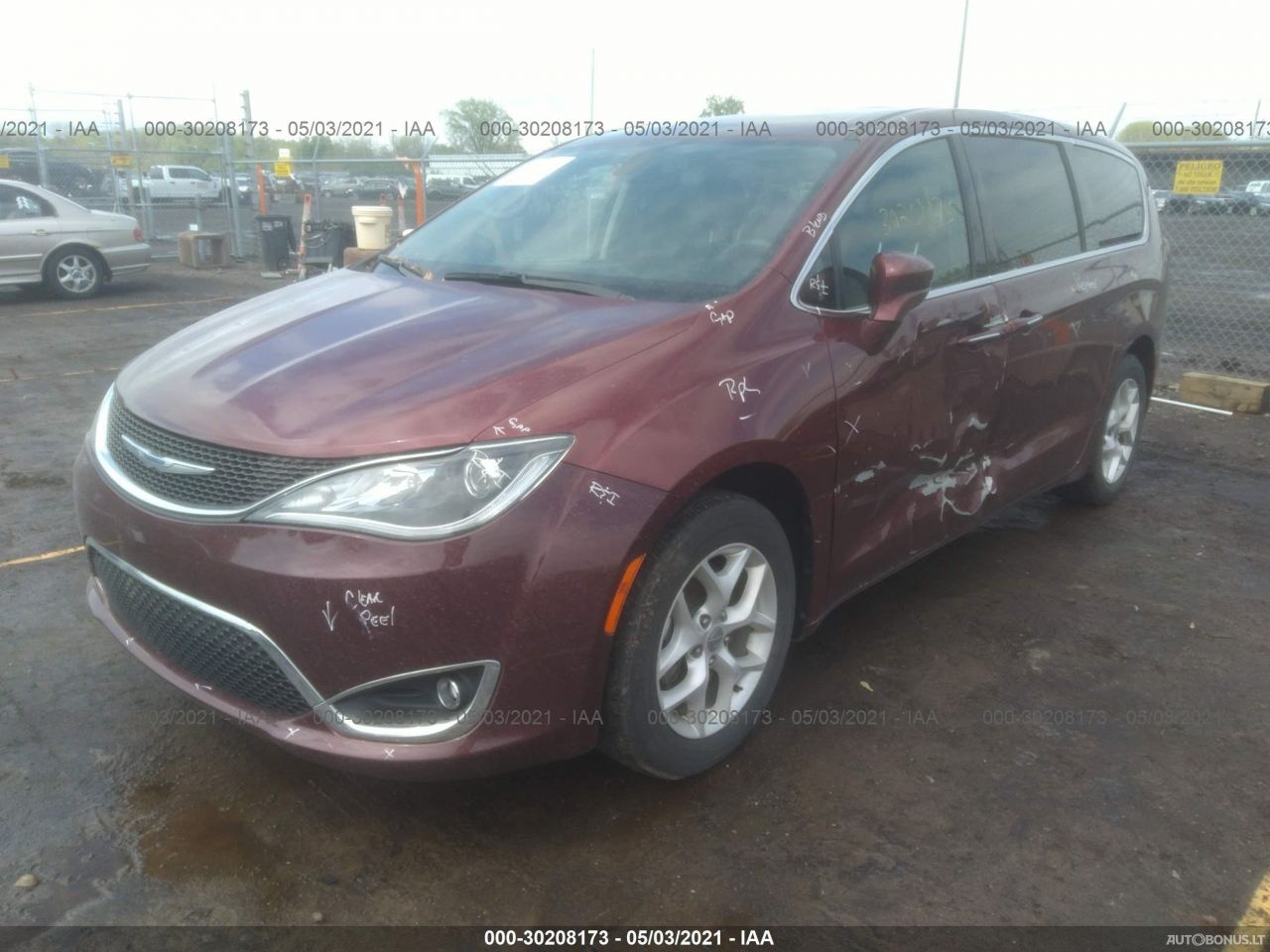 Chrysler Pacifica | 5