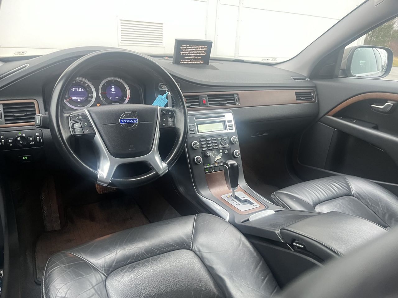 Volvo XC70 | 4