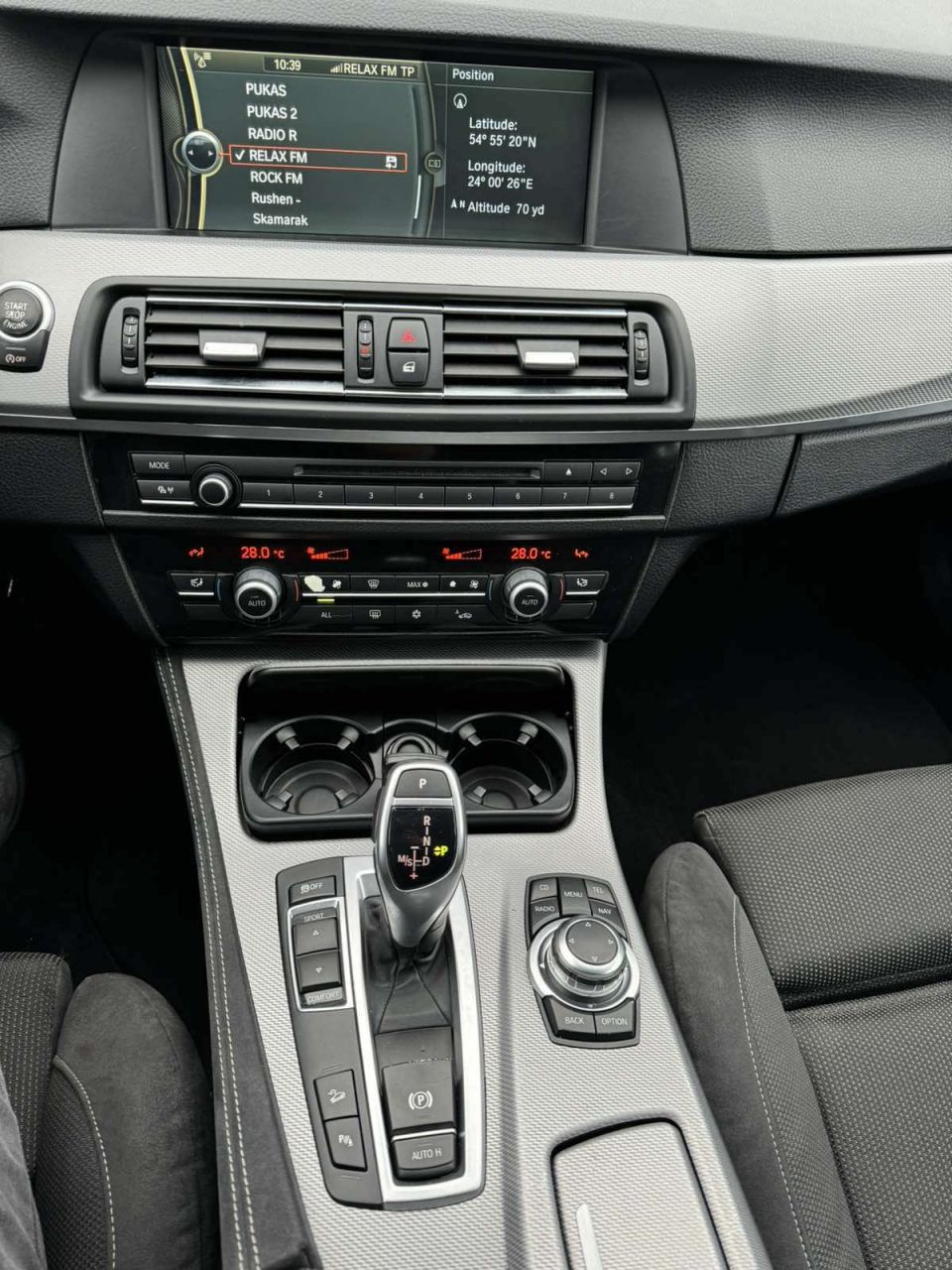 BMW 525 | 8