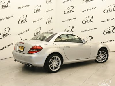 Mercedes-Benz SLK300 | 3