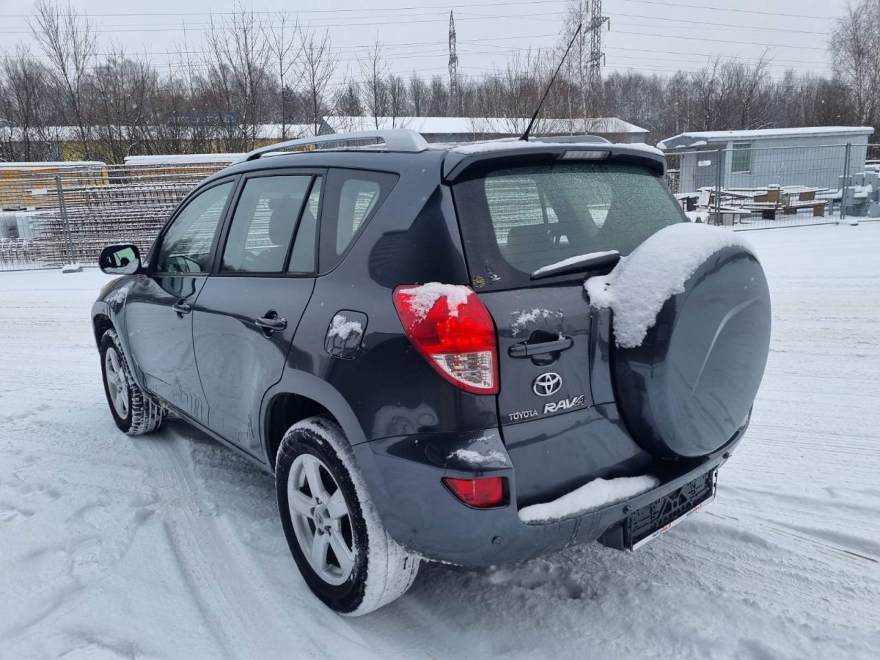 Toyota RAV4 | 1