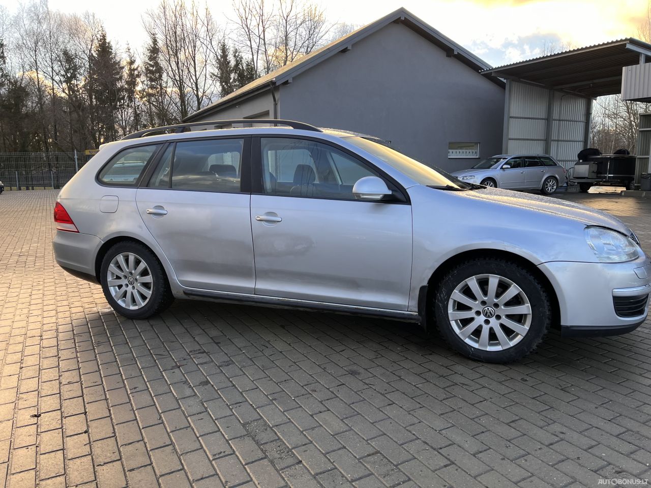 Volkswagen Golf | 4