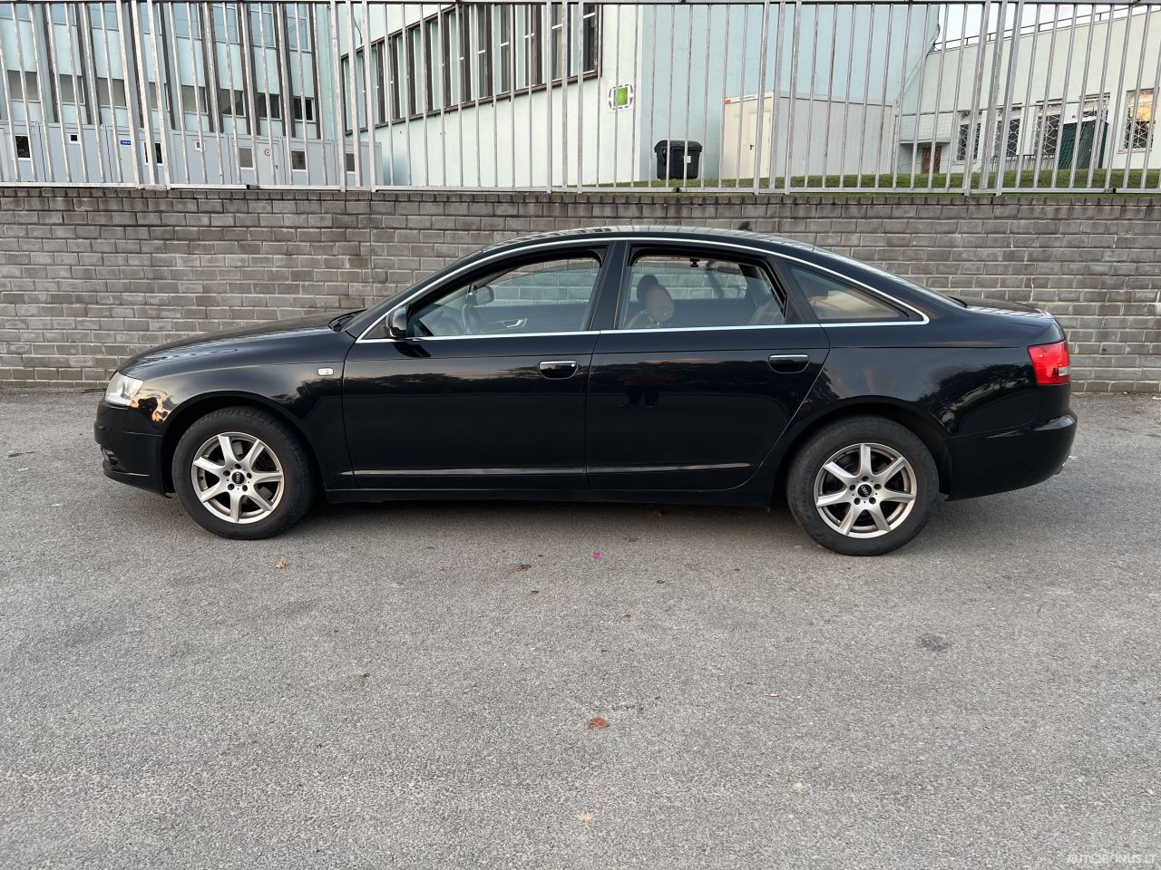 Audi A6 | 4