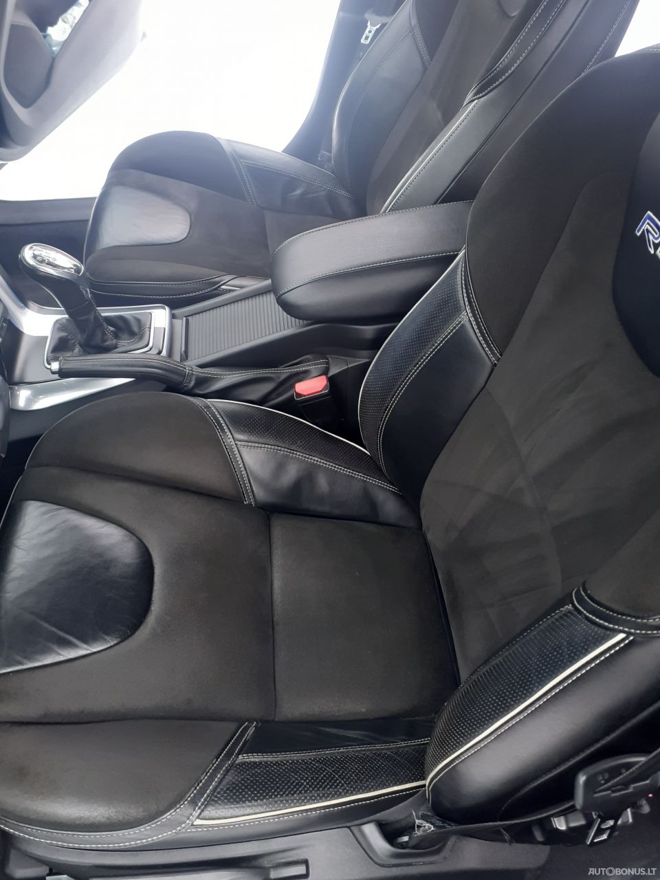 Volvo V40 | 7