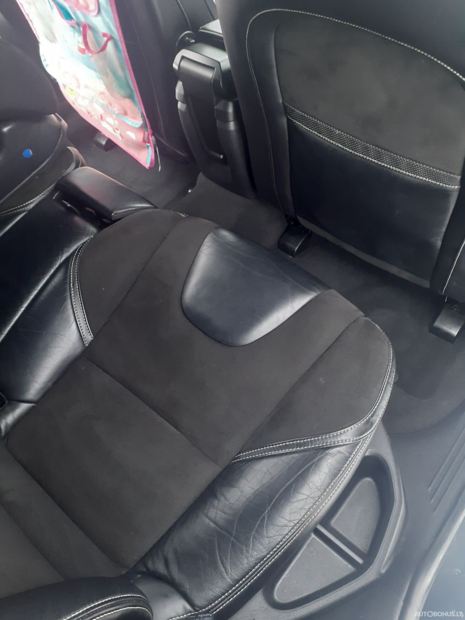 Volvo V40 | 9