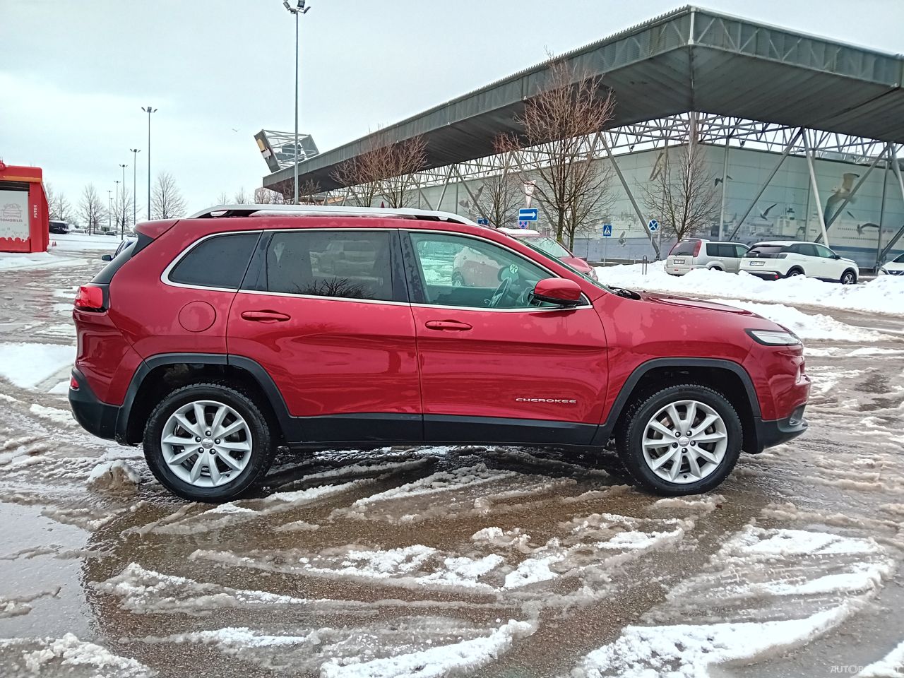 Jeep Cherokee | 6