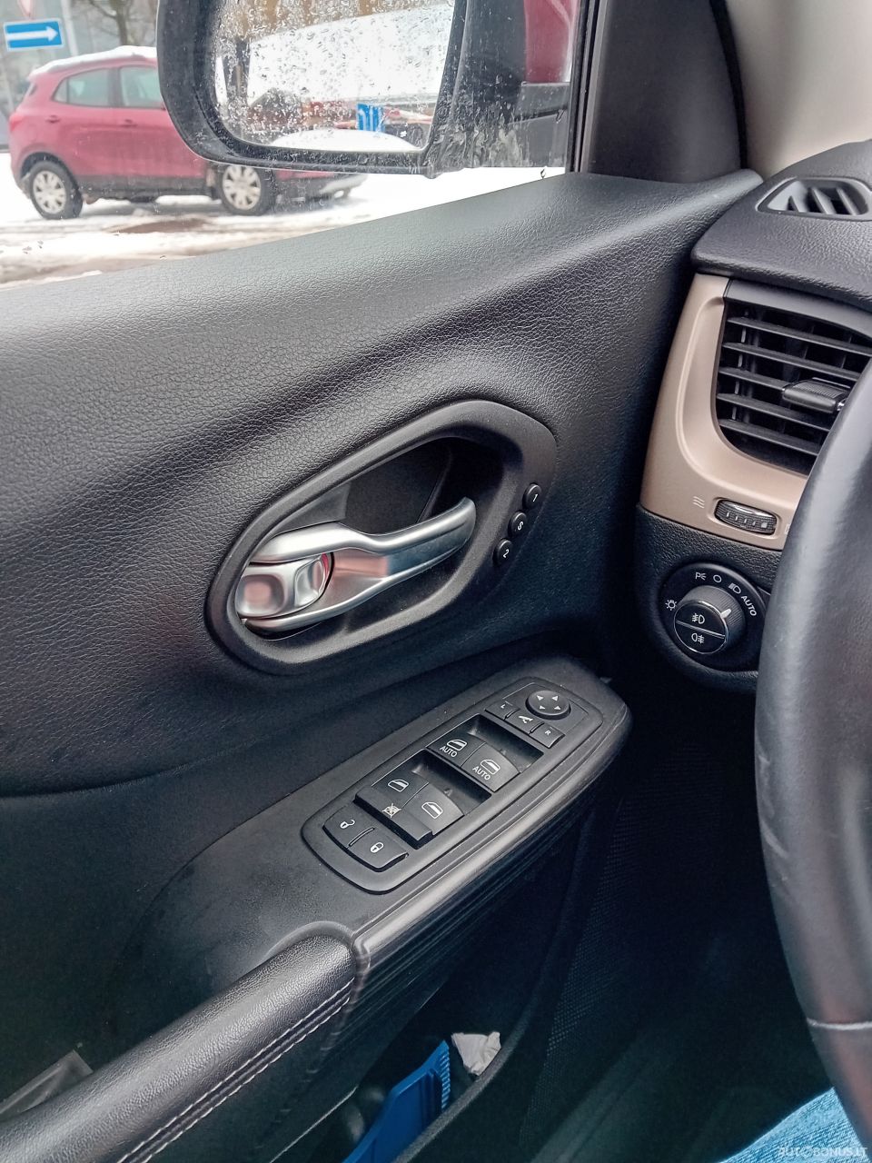 Jeep Cherokee | 16