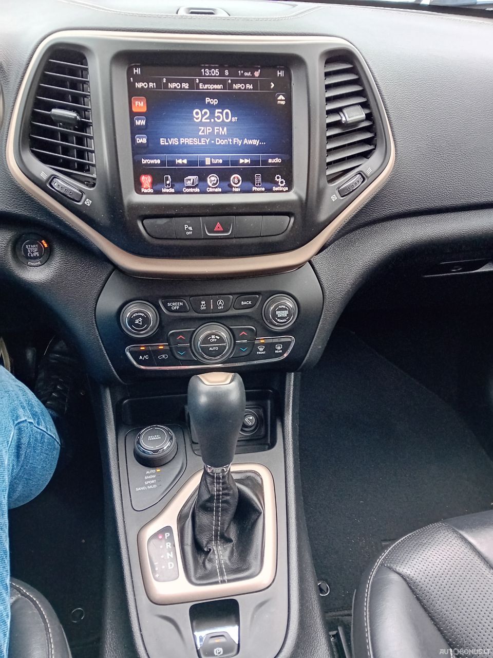 Jeep Cherokee | 9