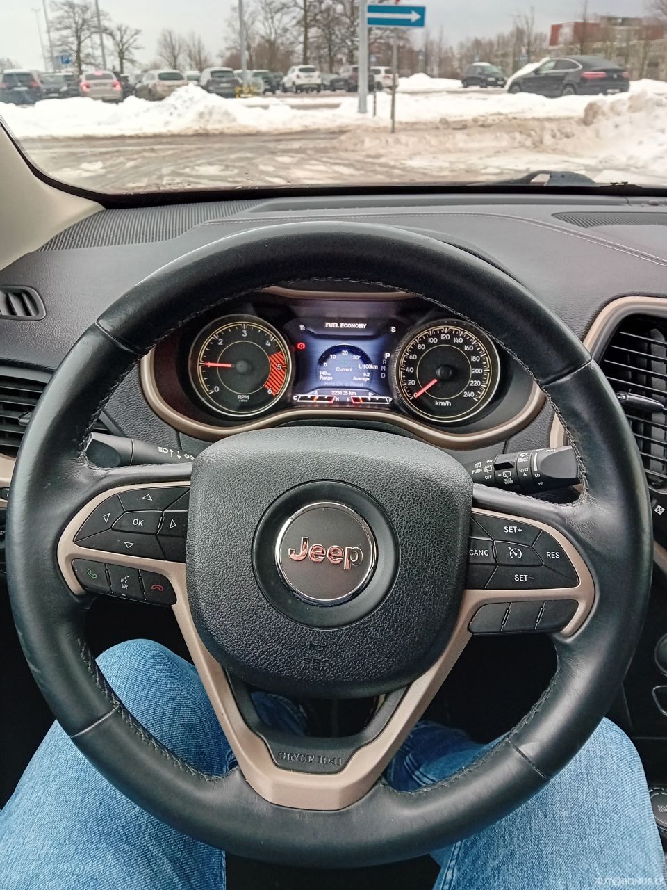 Jeep Cherokee | 11