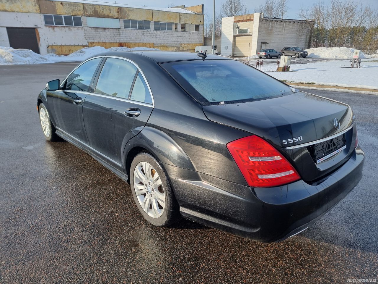 Mercedes-Benz S550 | 3