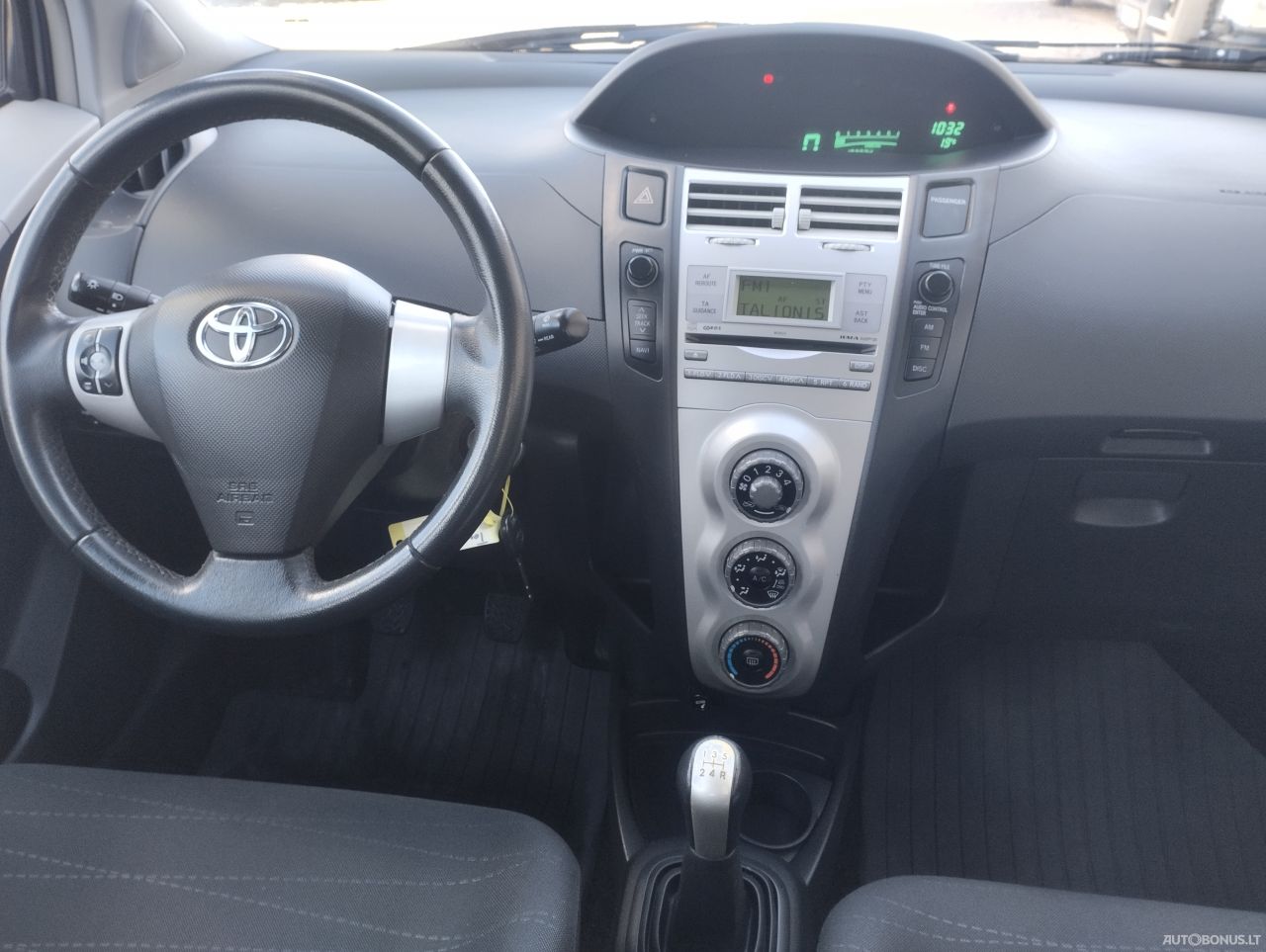 Toyota Yaris | 4