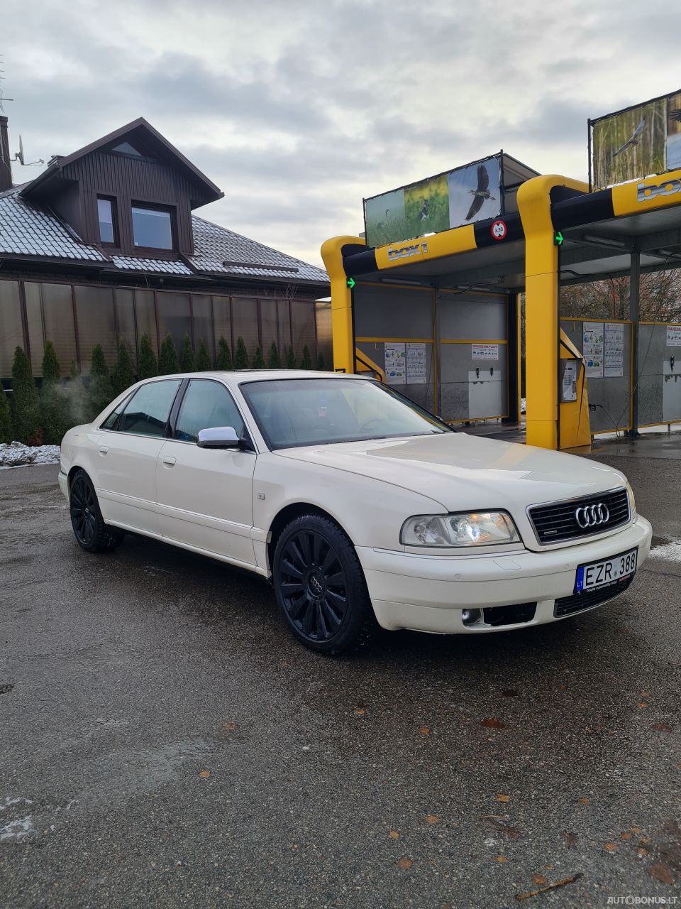 Audi A8 | 1