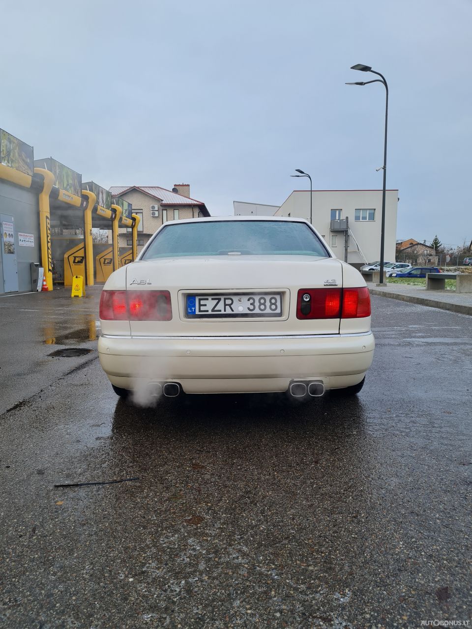 Audi A8 | 14