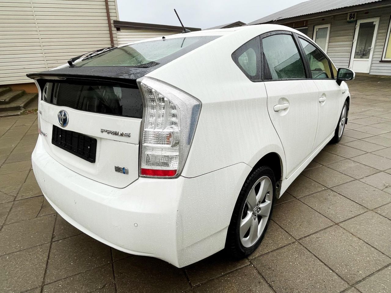 Toyota Prius | 3