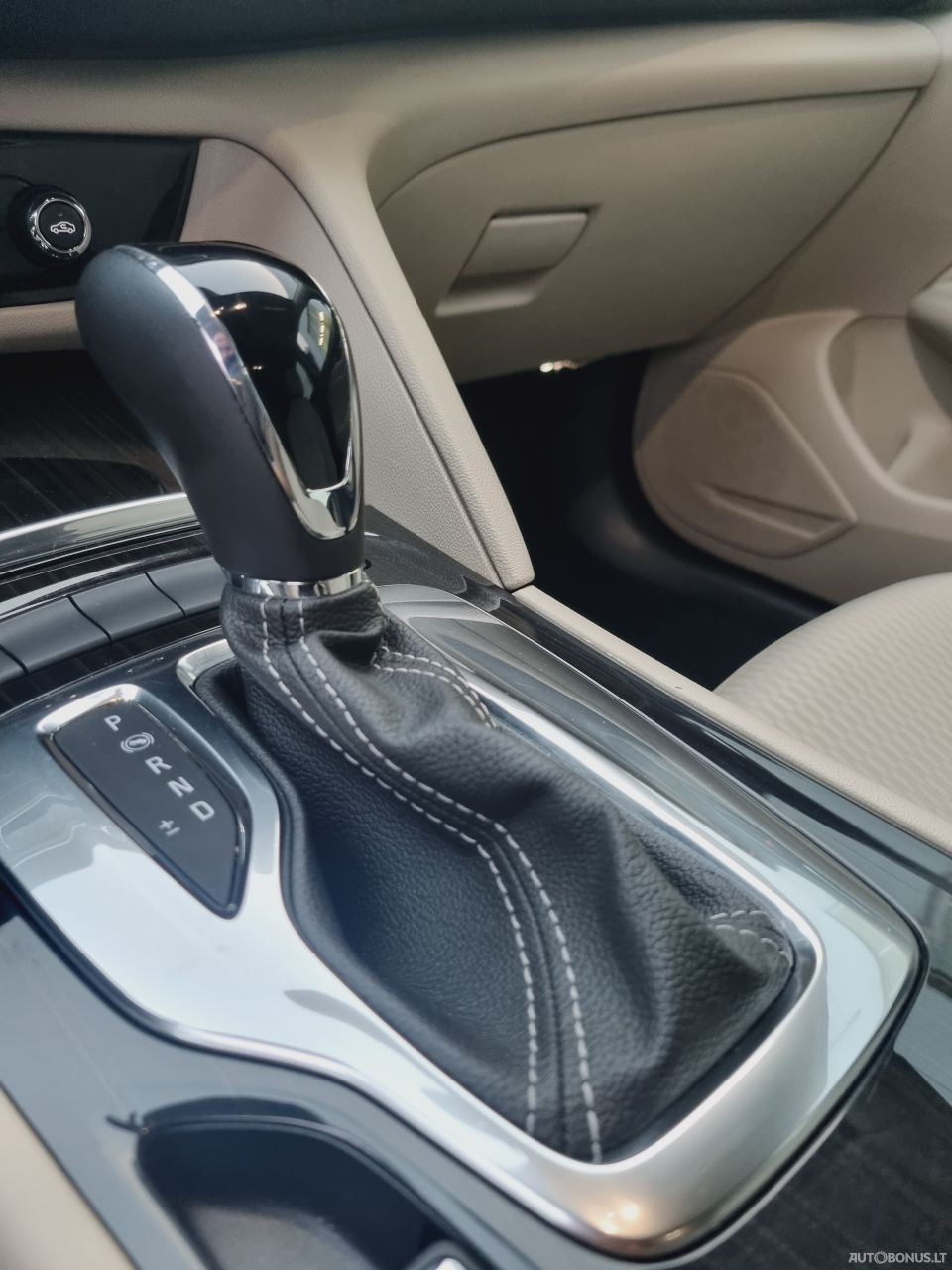 Opel Insignia | 10