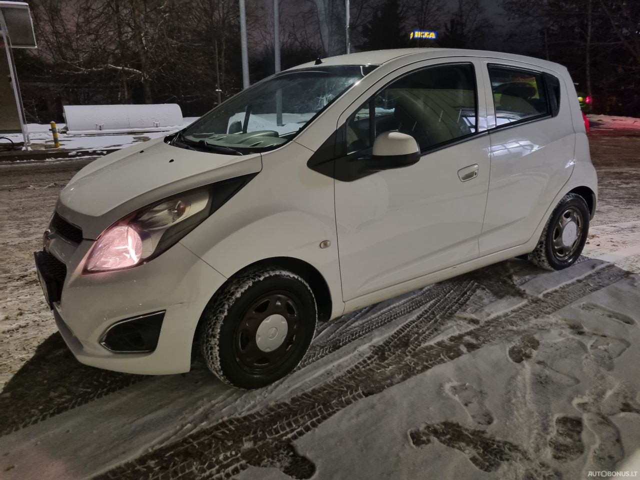 Chevrolet Spark | 2