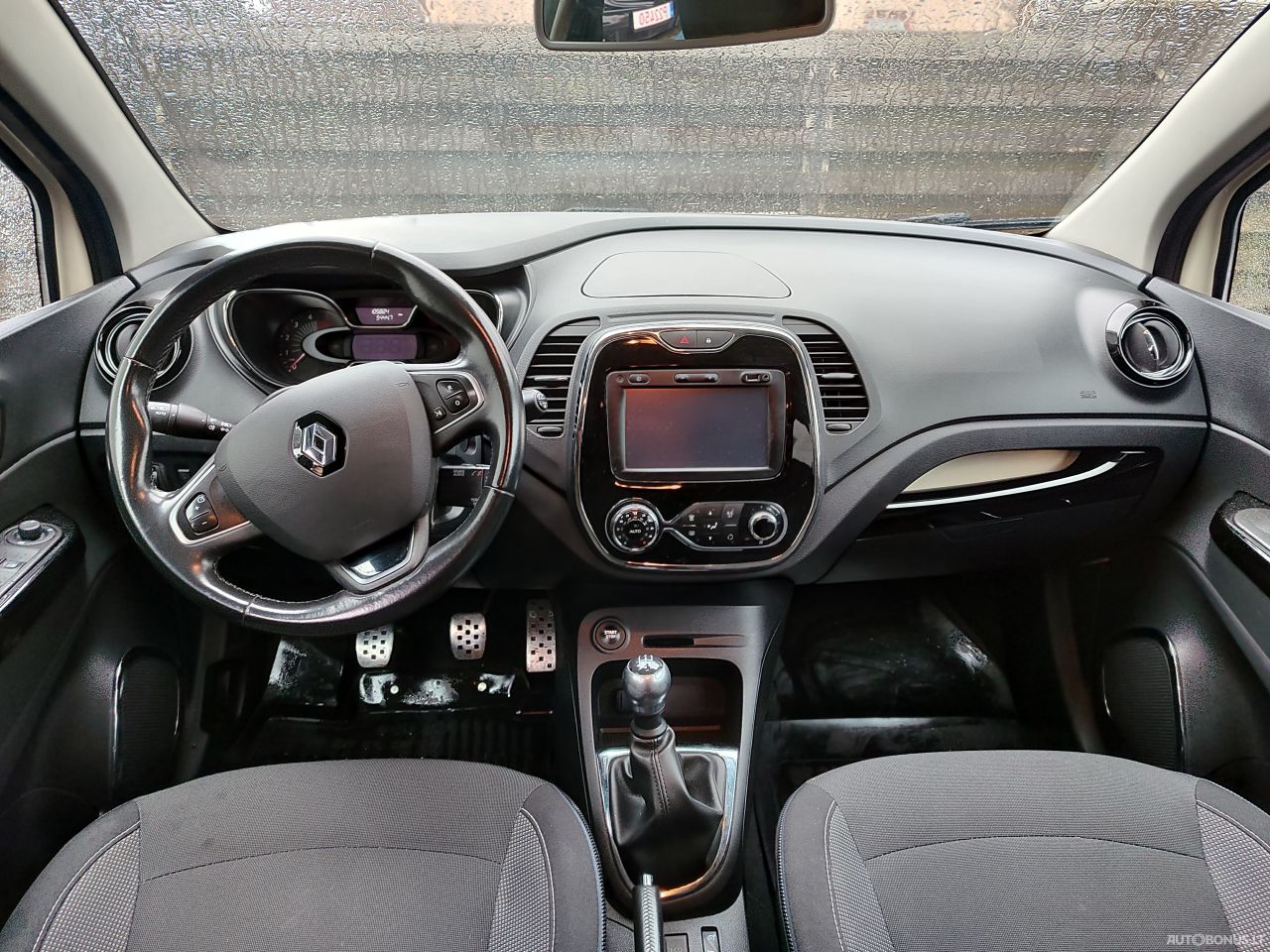 Renault Captur | 10